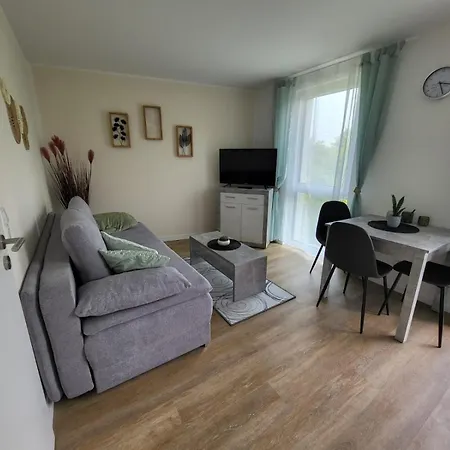 Appartement Neubau Mit Kueche, Tv In Der Naehe Von Aachen
