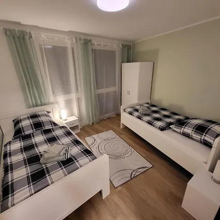 Neubau Mit Kueche, Tv In Der Naehe Von Aachen