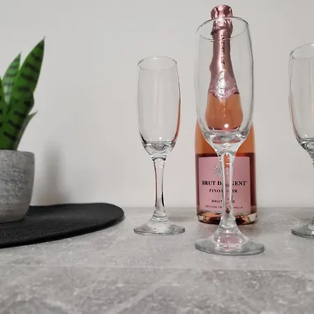 Neubau Mit Kueche, Tv In Der Naehe Von Aachen Alsdorf