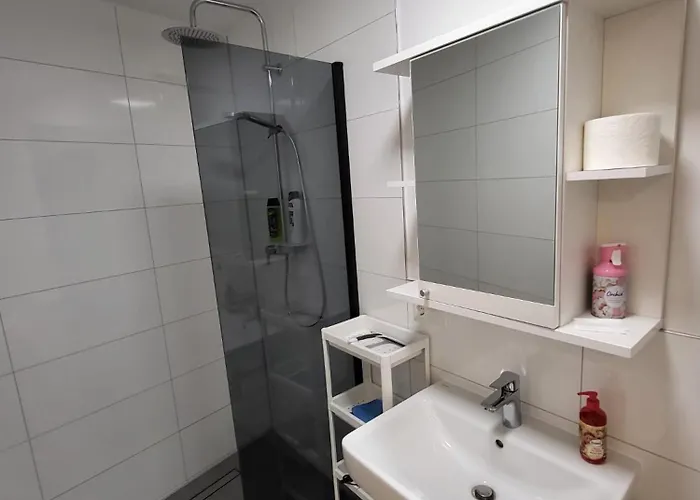 Neubau Mit Kueche, Tv In Der Naehe Von Aachen * Альсдорф 