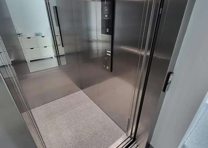 Neubau Mit Kueche, Tv In Der Naehe Von Aachen *